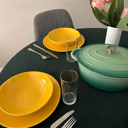 Elegant - Next From Grand Place, Netflix & Comfort דירה בריסל