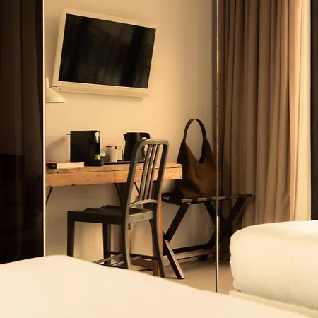 Hotell 9hotel 3*