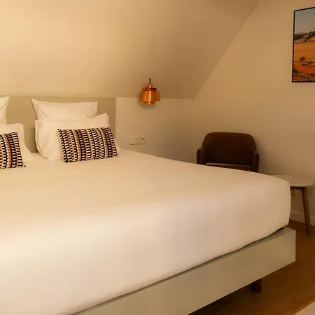 9hotel Sablon Hotel 4*