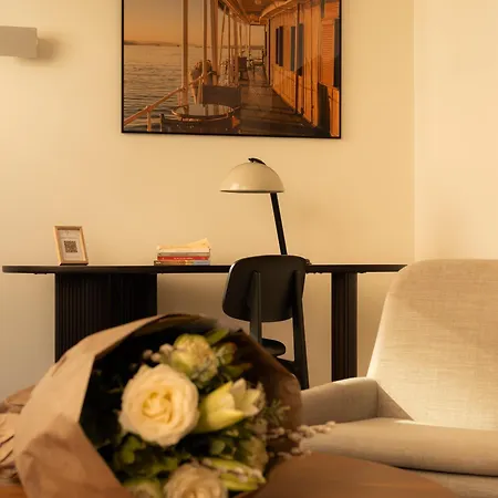 9hotel Sablon