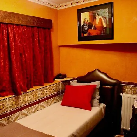 Hotel Mozart 3*