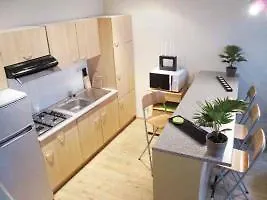Apartment Boomhostel Cite 4*