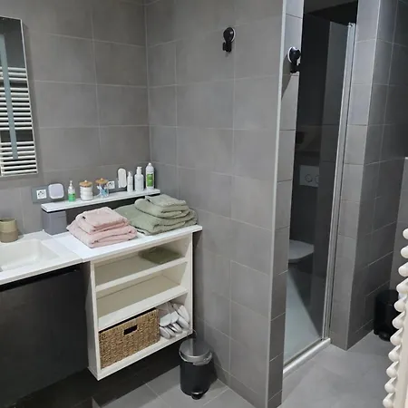 Romantics In Sky 4* بروكسل