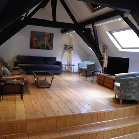Apartment Charming Duplex In Historic Brussels
