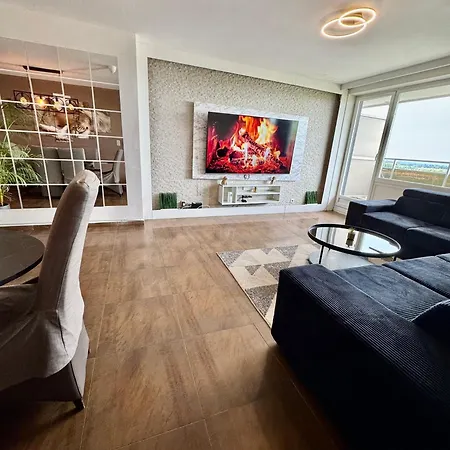 Meuble 92m2 + 2 Terrasses Brüssel