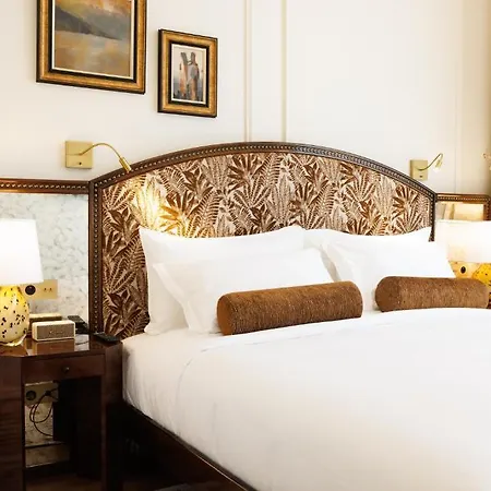 Fleur De Ville 4*