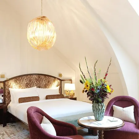 Hotel Fleur De Ville 4*