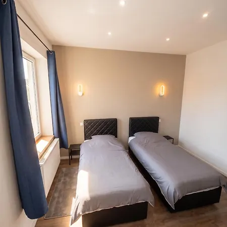 Modern In Molenbeek-saint-jean / 77 M² / Parking