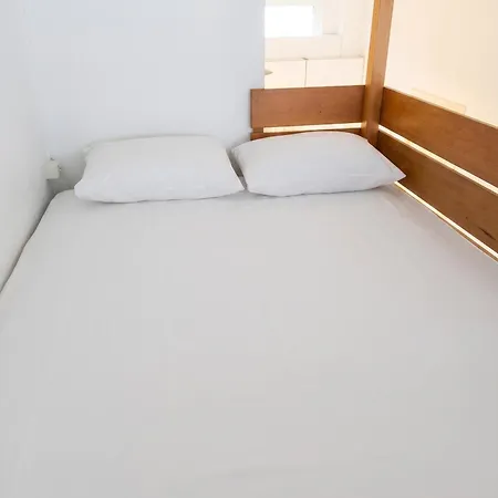 Charming In Haren, - 40 Sqm Of Comfort アパート ブリュッセル