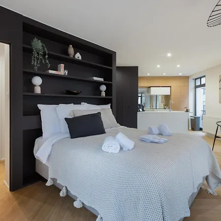 Chez Charly - Cosy Bryssel