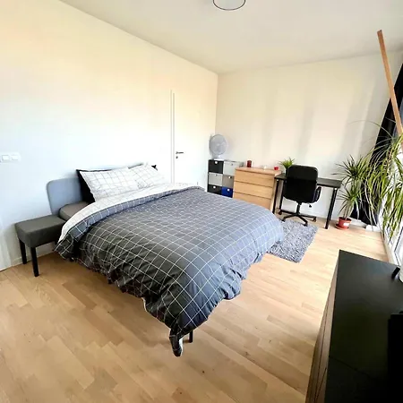아파트 Family-friendly Steps From Atomium - Center 6 Min