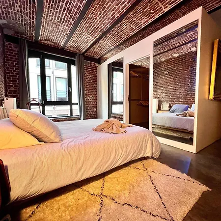 아파트 Beautiful Lovely Loft For 3 People From 3 Min To Manneken Pis *