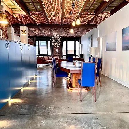 아파트 Beautiful Lovely Loft For 3 People From 3 Min To Manneken Pis