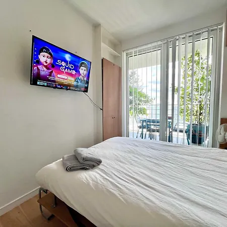 ベッド・アンド・ブレックファスト Lovely Skyline Penthouse 220 M2 Of Pure Luxury