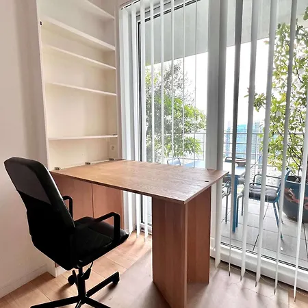 ベッド・アンド・ブレックファスト Lovely Skyline Penthouse 220 M2 Of Pure Luxury