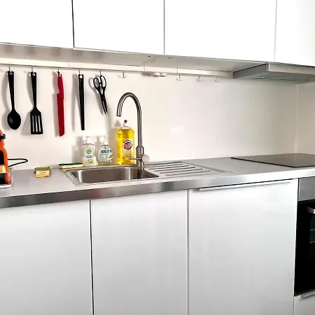 아파트 Lovely & Chic Haven In The Heart Close To Center For 2 With Balcony 브뤼셀