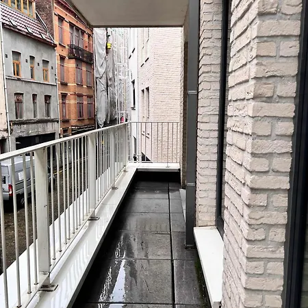 아파트 With Balcony By Grand Place For 4 브뤼셀
