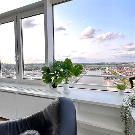 Penthouse With Stunning View Over 220 M2 Bed & Breakfast Bruxelles