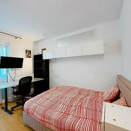 Maison 10 Couchages Avec 4 Proche De Forest National 度假居 布鲁塞尔