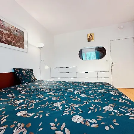 Maison 10 Couchages Avec 4 Proche De Forest National 度假居