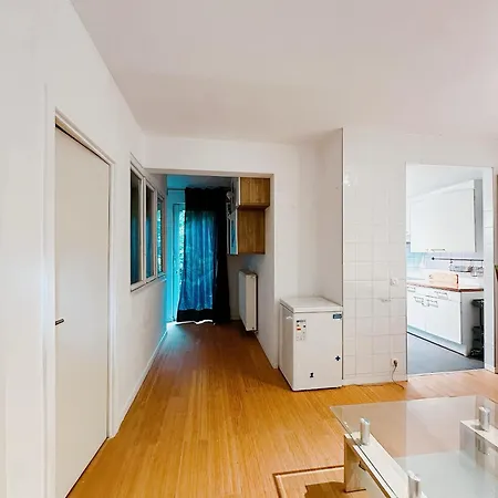 Maison 10 Couchages Avec 4 Proche De Forest National 度假居 布鲁塞尔