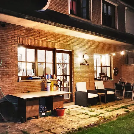 Villa & Wellness Area Jacuzzi Sauna Massage Table *