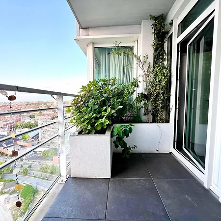 Bed & Breakfast Penthouse With Stunning View Over 220 M2 Bruxelles