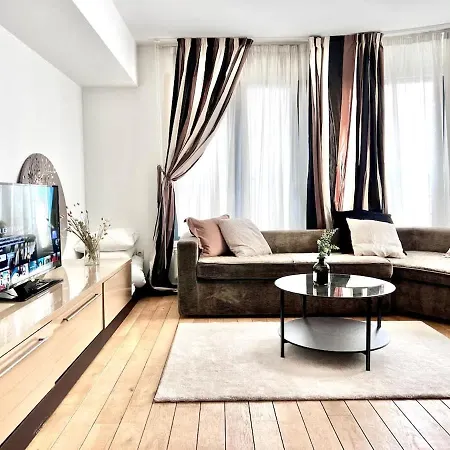 Sablon Centre Cozy For 4 People Near The Museums 아파트 *