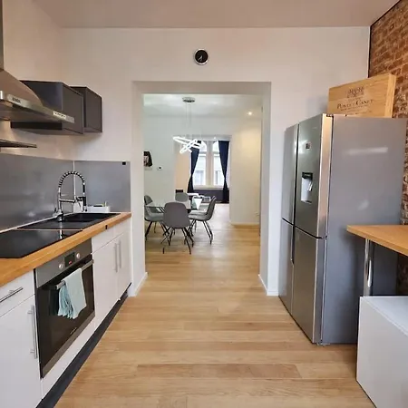 Appartement Luxury Triplex Stylish 2br In *