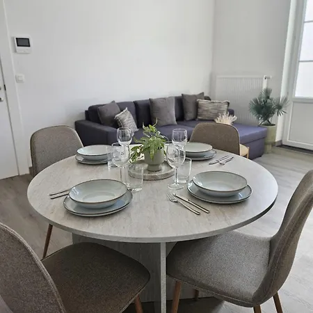 Apartamento Atomium 1 *