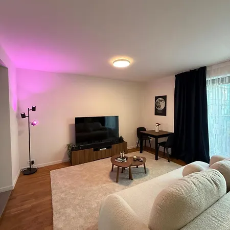 Modern Executive In The Eu Quarter Heart In Apartamento