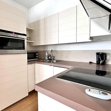 아파트 Sablon Centre Cozy For 4 People Near The Museums