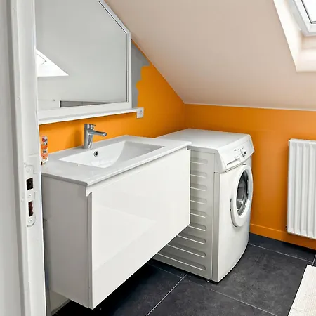 Spacious Luxury In Saint-gilles Near Ixelles Fast Transport 아파트 *