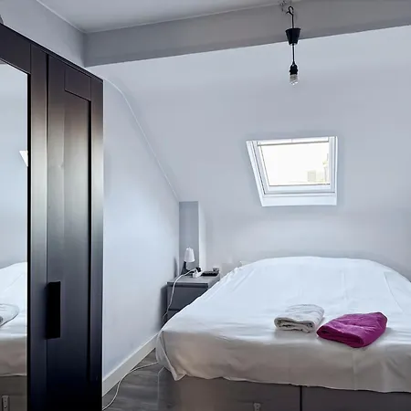 Spacious Luxury In Saint-gilles Near Ixelles Fast Transport 아파트 브뤼셀
