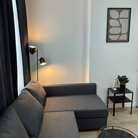 Modern For 4 Near Center Lägenhet *