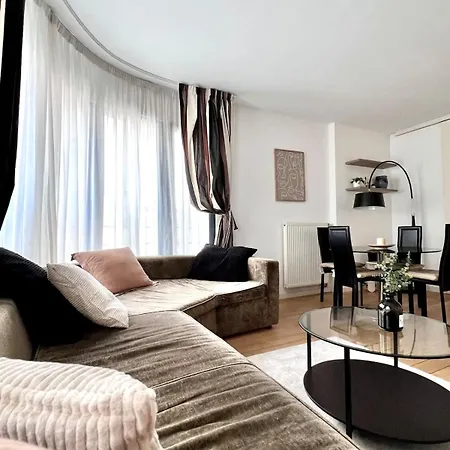 아파트 Sablon Centre Cozy For 4 People Near The Museums *