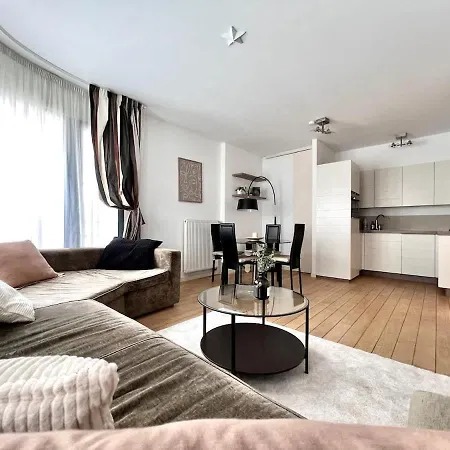 Sablon Centre Cozy For 4 People Near The Museums *