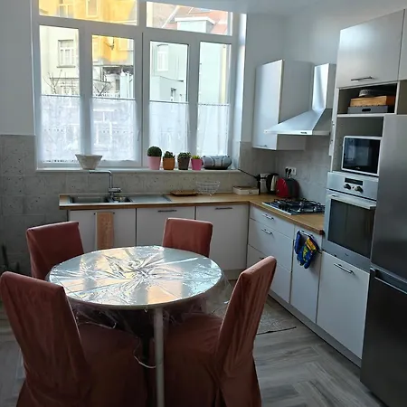 Cosy Au Centre De דירה בריסל