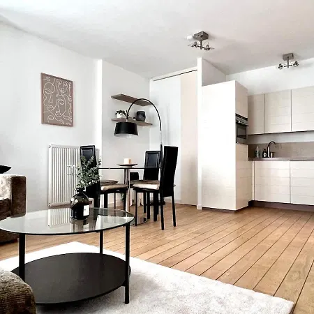 아파트 Sablon Centre Cozy For 4 People Near The Museums
