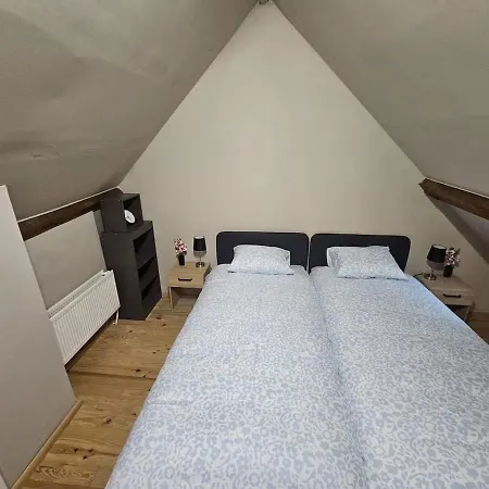 Appartement Luxury Triplex Stylish 2br In