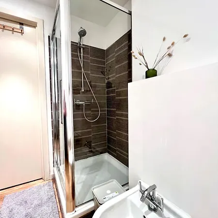Sablon Centre Cozy For 4 People Near The Museums 아파트 브뤼셀