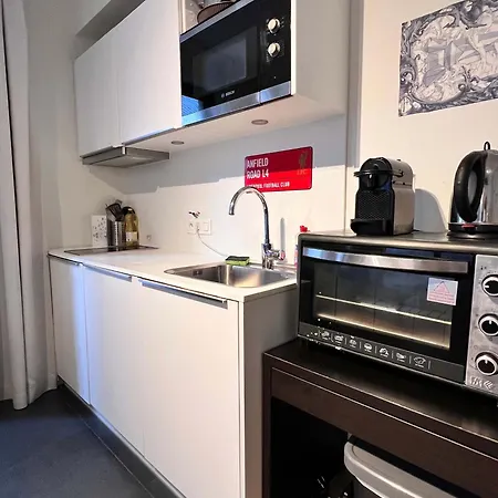 아파트 With Balcony By Grand Place For 4