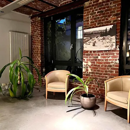 Beautiful Lovely Loft For 3 People From 3 Min To Manneken Pis Lägenhet Bryssel
