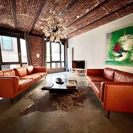 Beautiful Lovely Loft For 3 People From 3 Min To Manneken Pis * 브뤼셀