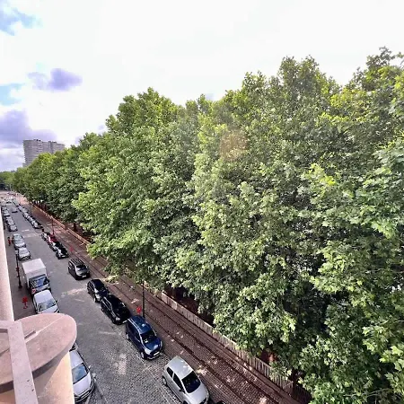 Chic Urban Heart Of The With Balcony * Bryssel