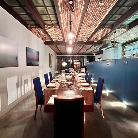 Beautiful Lovely Loft For 3 People From 3 Min To Manneken Pis 아파트 브뤼셀