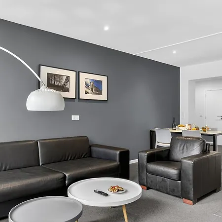 Stephanie By Reside Apartment