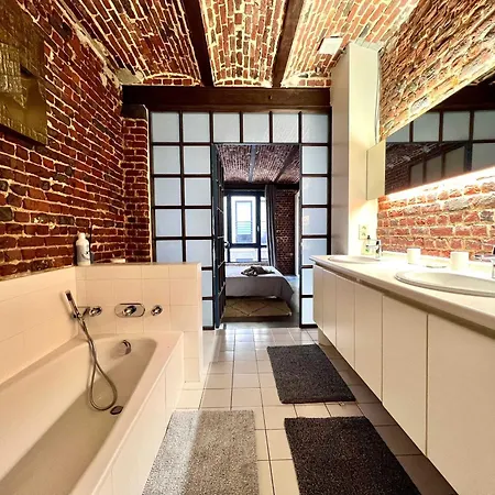 아파트 Beautiful Lovely Loft For 3 People From 3 Min To Manneken Pis