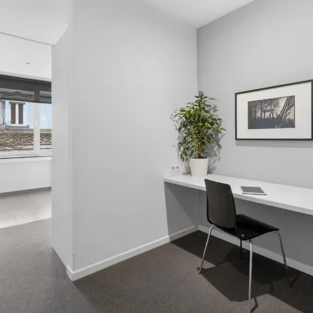 Stephanie By Reside Apartment