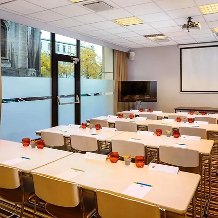 Ibis Centre בריסל